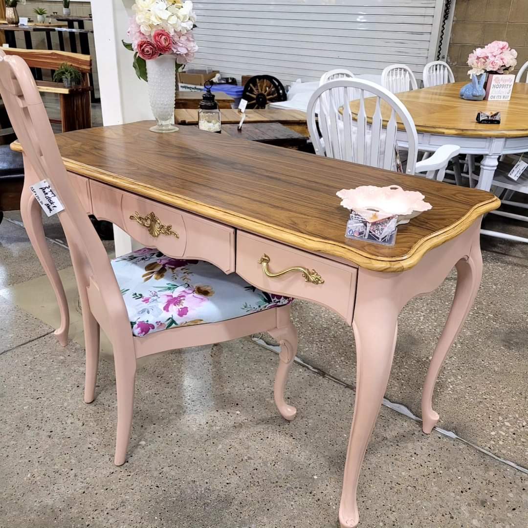 Thomasville Blush Pink Desk and Chair