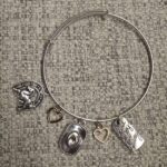 Western find joy bracelet