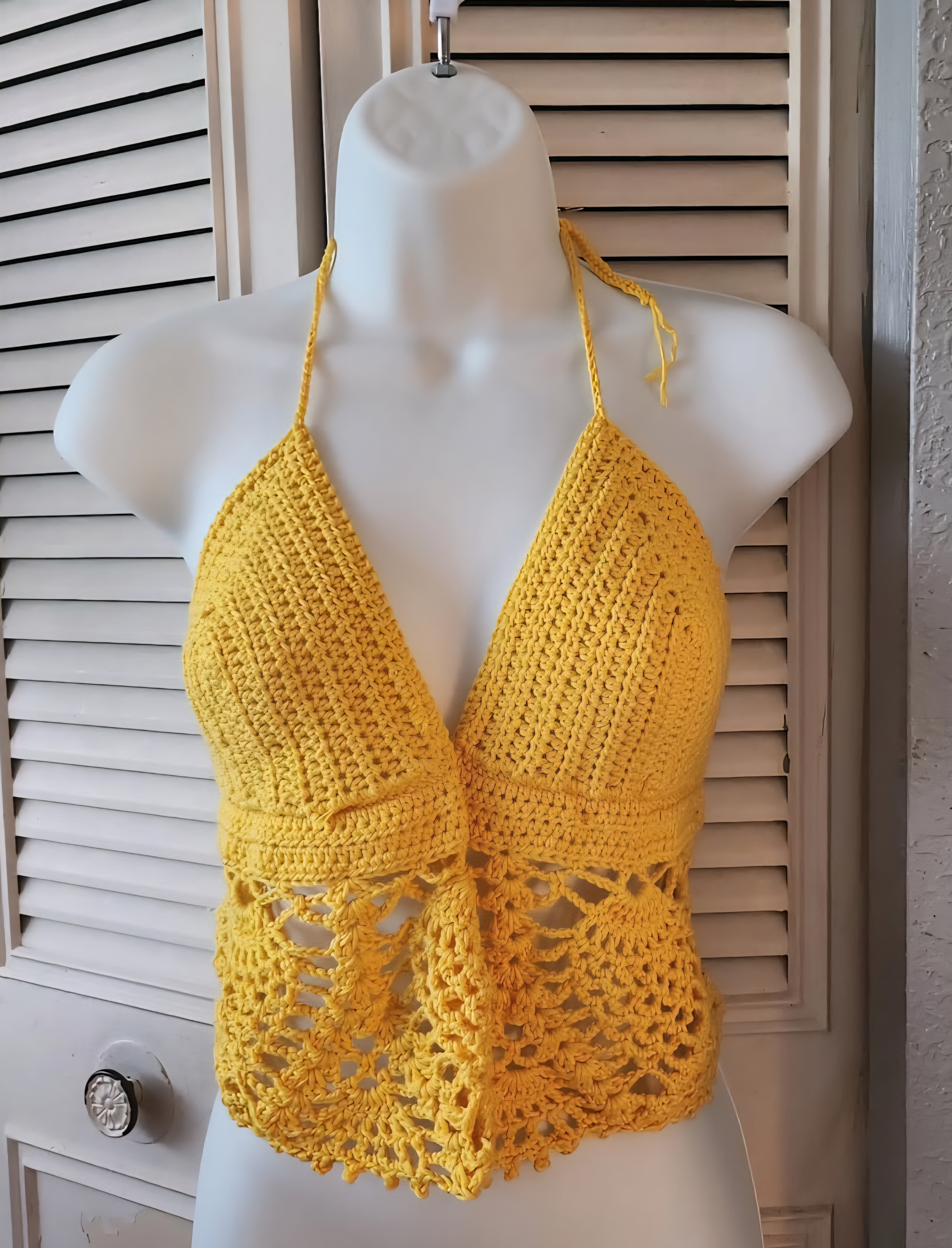 Halter top: Pineapple