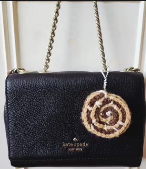 Bag charm: Cinnamon roll