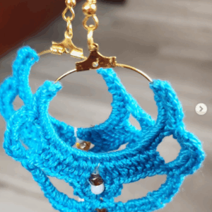 Dangle Earrings: Blue wave