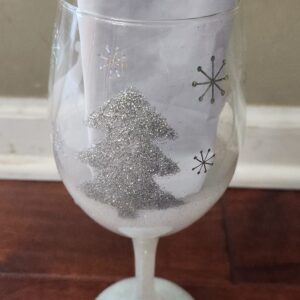 Christmas tree wine glass