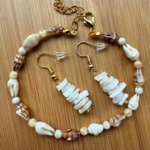 Natural Seashell Bracelet & Earrings Set - Gold Finish