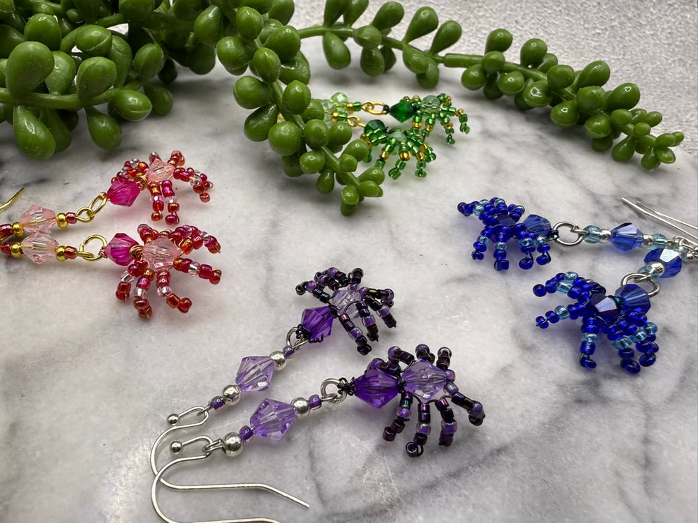 Spider Earrings | Seed Beads in Purple + Oil Slick Black | Handmade Gothic Arachnid Jewelry