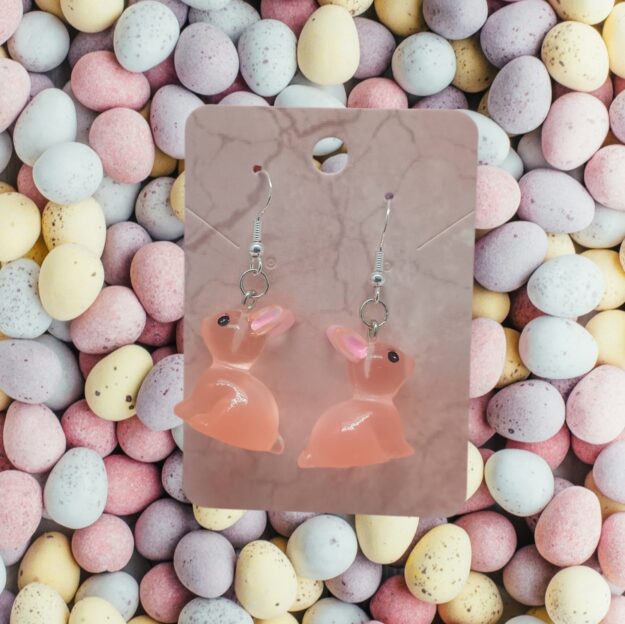 🐰 Peachy Pink Easter Bunny Dangle Earrings – Whimsical Spring Cottagecore Jewelry 🩷
