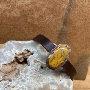 Gold Quartz Stone Bracelet on a Leather Strap and Magnetic Clasp