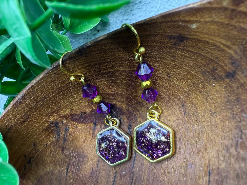 Purple Hexagon Resin Earrings — Handmade Gold Dangles for Everyday Sparkle - Image 3