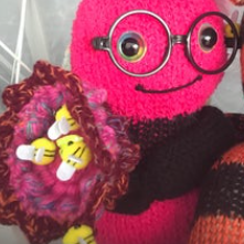 bee lovers delight- dolls